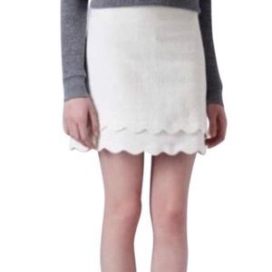 White scalloped Topshop skirt